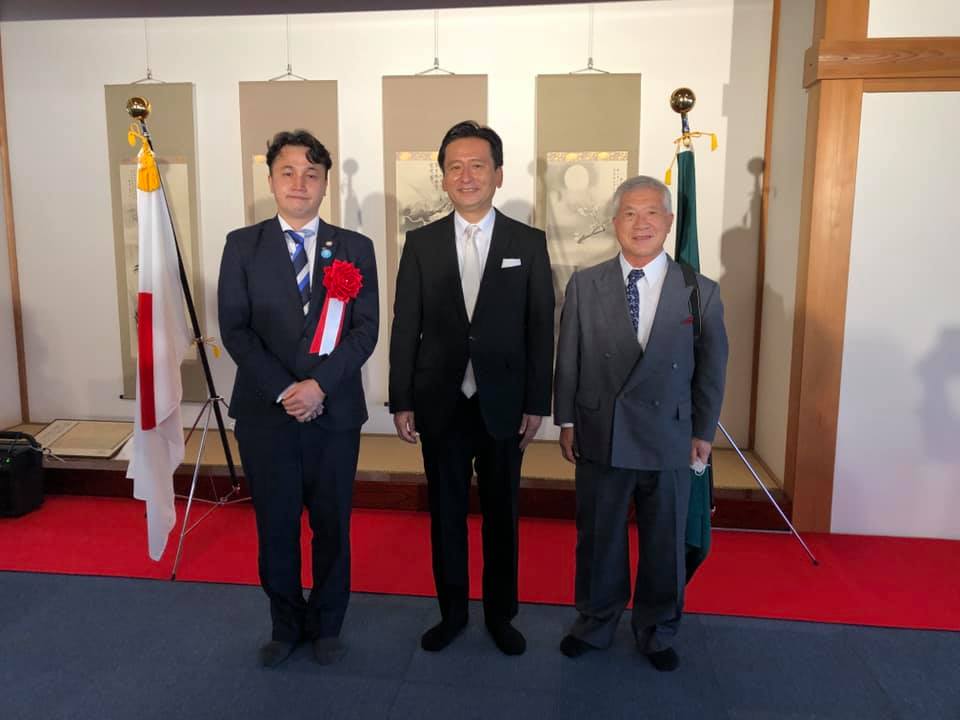 代表理事 山田健一郎が令和3年度 県政功労者知事賞表彰を受賞しました 佐賀未来創造基金